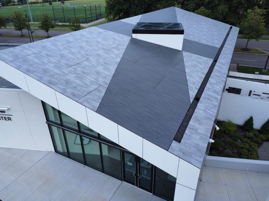 Phenolic soffits on the SUNY Binghamton Welcome Center featuring textured grey tones shades of Skyline and Jazz decors